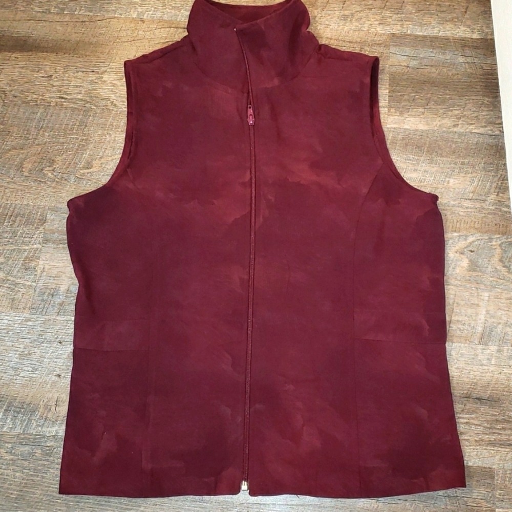 Joanna women's stretch vest size M